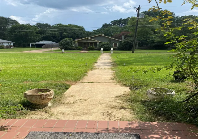 Homes for sale in San Augustine, TX | 801 E Hospital St, San Augustine, TX 75972 | MLS# 20639180