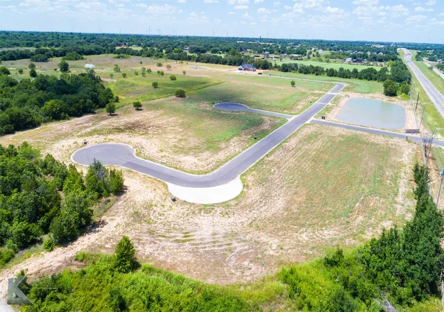 Photo 4 of Sale Pending at 1004 Southwind Cir, Clyde, TX 79510 | MLS# 20660022 | Listing updated on 2026-09-24
