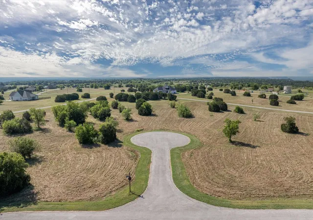 Homes for sale in Cleburne, TX | 7308 Castle Royle Ct, Cleburne, TX 76033 | MLS# 20663198