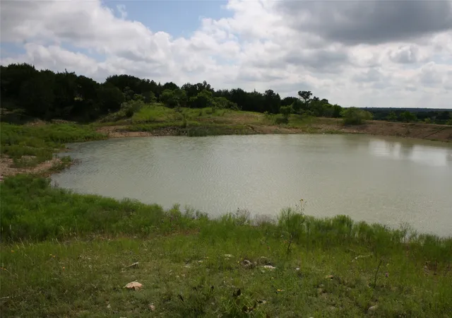 Homes for sale in Strawn, TX | 464 Upper Brad Rd, Strawn, TX 76475 | MLS# 20664055