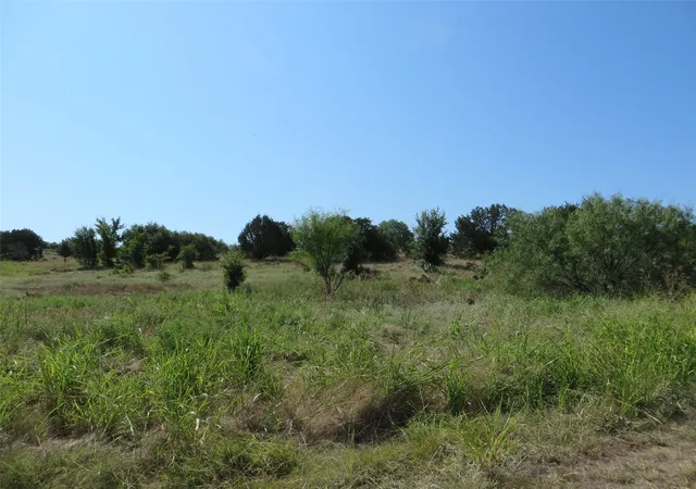 Homes for sale in Graford, TX | 330 Eastern Hills Dr, Graford, TX 76449 | MLS# 20671595
