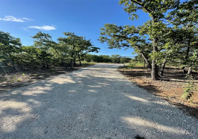 Photo 3 of Land for sale at 208 Red Top Rd, Valley View, TX 76272 | MLS# 20679247 | Listing updated on 2026-08-28