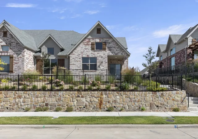 Photo 2 of Sale Pending at 12612 Audubon Trl, Wylie, TX 75098 | MLS# 20696708 | Listing updated on 2026-09-01