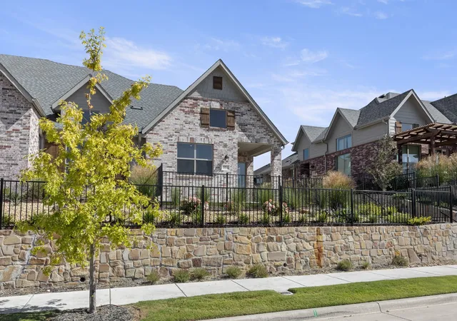 Photo 3 of Sale Pending at 12612 Audubon Trl, Wylie, TX 75098 | MLS# 20696708 | Listing updated on 2026-09-01