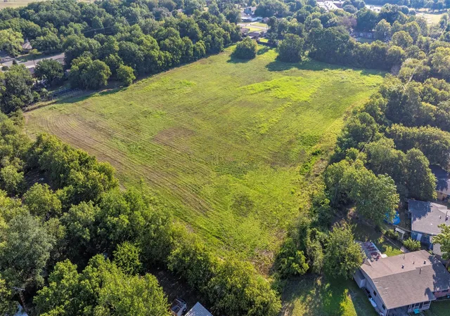 Photo 3 of Land for sale at 1601 Cherry St, Gainesville, TX 76240 | MLS# 20700184 | Listing updated on 2026-08-31