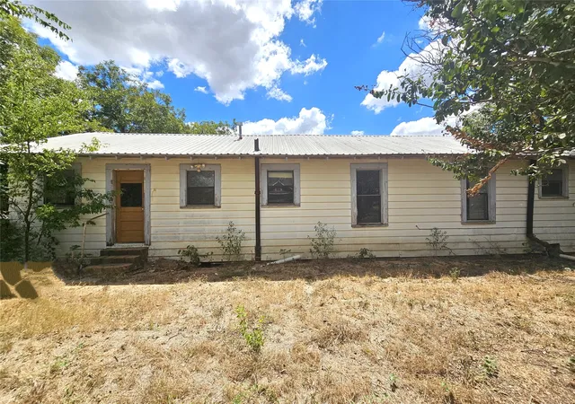Homes for sale in Bangs, TX | 216 E Pecan St, Bangs, TX 76823 | MLS# 20714856