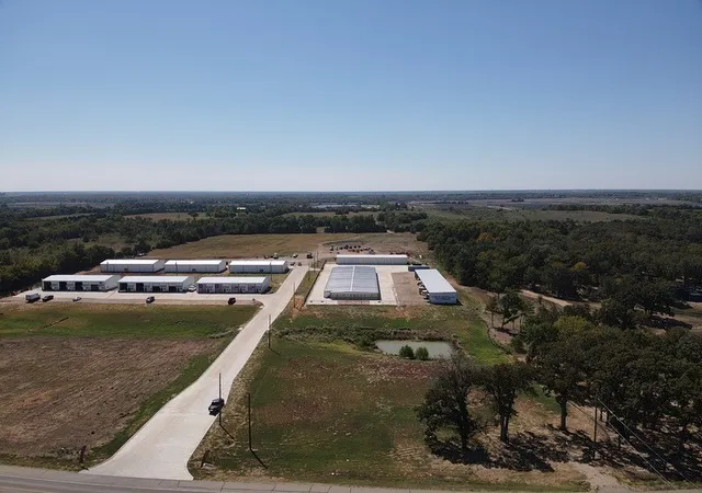 Photo 1 of Sale Pending at 0000 Bonham St Lot 2, Paris, TX 75460 | MLS# 20727322 | Listing updated on 2026-08-12