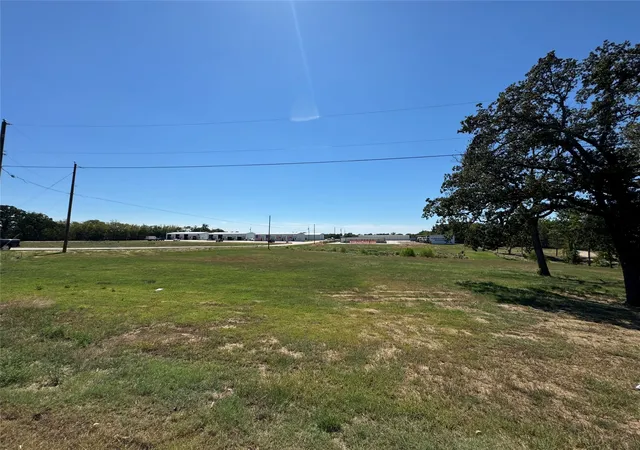Photo 4 of Sale Pending at 0000 Bonham St Lot 2, Paris, TX 75460 | MLS# 20727322 | Listing updated on 2026-08-12