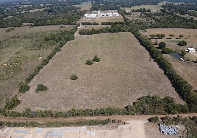 Photo 2 of Sale Pending at Tbd Old Bonham Road, Paris, TX 75460 | MLS# 20727311 | Listing updated on 2026-08-10
