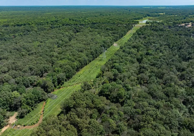 Photo 3 of Land for sale at Tract A Hwy 69, Mineola, TX 75773 | MLS# 20733633 | Listing updated on 2026-09-28