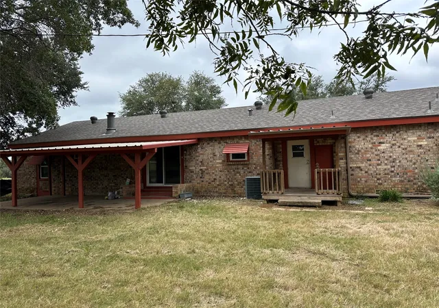 Photo 3 of Land for sale at 8445 S Interstate 35W W, Alvarado, TX 76009 | MLS# 20748063 | Listing updated on 2026-09-29