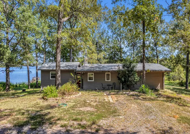Homes for sale in Jacksonville, TX | 895 Fm 3288 E, Jacksonville, TX 75766 | MLS# 20756586