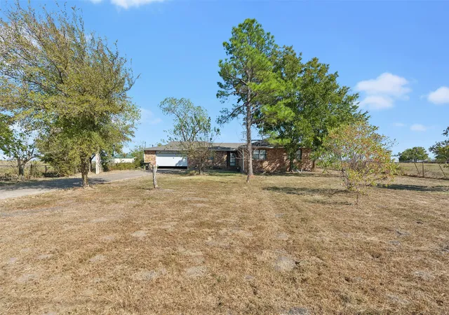 Photo 3 of Single family home for sale at 9157 County Road 678, Royse City, TX 75189 | MLS# 20758977 | Listing updated on 2026-07-28