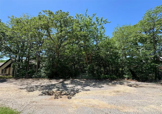 Photo 1 of Land for sale at 0000 Tanglewood Trl, Pottsboro, TX 75076 | MLS# 20770340 | Listing updated on 2026-07-16