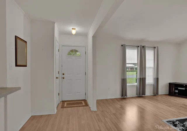 Photo 3 of Single family home for sale at 101 W Jefferson Ave, Haughton, LA 71037 | MLS# 20774153 | Listing updated on 2026-08-03