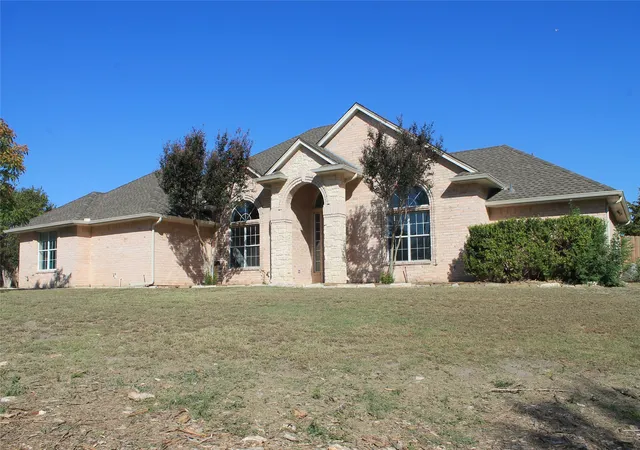 Photo 1 of Single family home for sale at 3051 Plainview Rd, Midlothian, TX 76065 | MLS# 20744155 | Listing updated on 2026-07-08