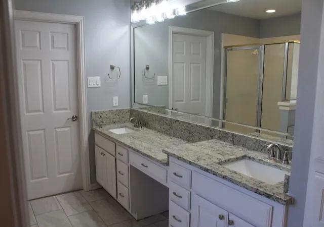 Photo 4 of Single family home for sale at 3051 Plainview Rd, Midlothian, TX 76065 | MLS# 20744155 | Listing updated on 2026-07-08