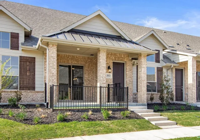 Photo 2 of Townhouse for sale at 2821 Concord Dr, Wylie, TX 75098 | MLS# 20783938 | Listing updated on 2026-10-05