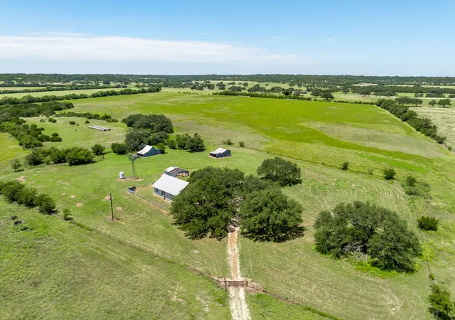 Homes for sale in Cranfills Gap, TX | 5770 County Road 309, Cranfills Gap, TX 76637 | MLS# 20790363