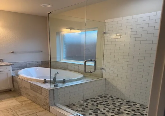 Photo 3 of Single family home for sale at 331 Port Dr, Gun Barrel City, TX 75156 | MLS# 20793433 | Listing updated on 2026-08-03