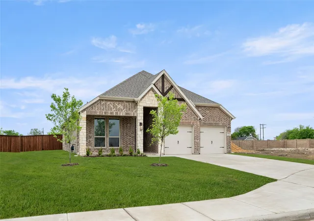 Photo 2 of Sale Pending at 3742 Ironwood St, Midlothian, TX 76065 | MLS# 20794275 | Listing updated on 2026-08-24