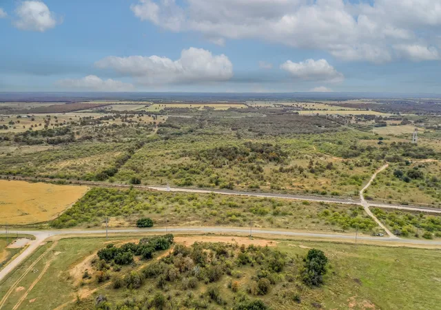 Photo 4 of House for sale at 191+-Ac Fm 2945, Cisco, TX 76437 | MLS# 20793823 | Listing updated on 2026-10-02