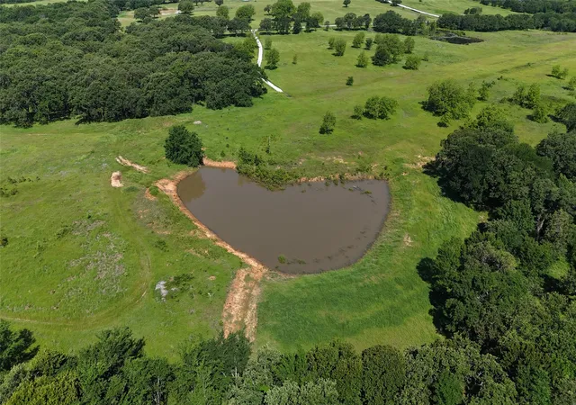 Homes for sale in Collinsville, TX | 195 Smith Ranch Rd, Collinsville, TX 76233 | MLS# 20798961