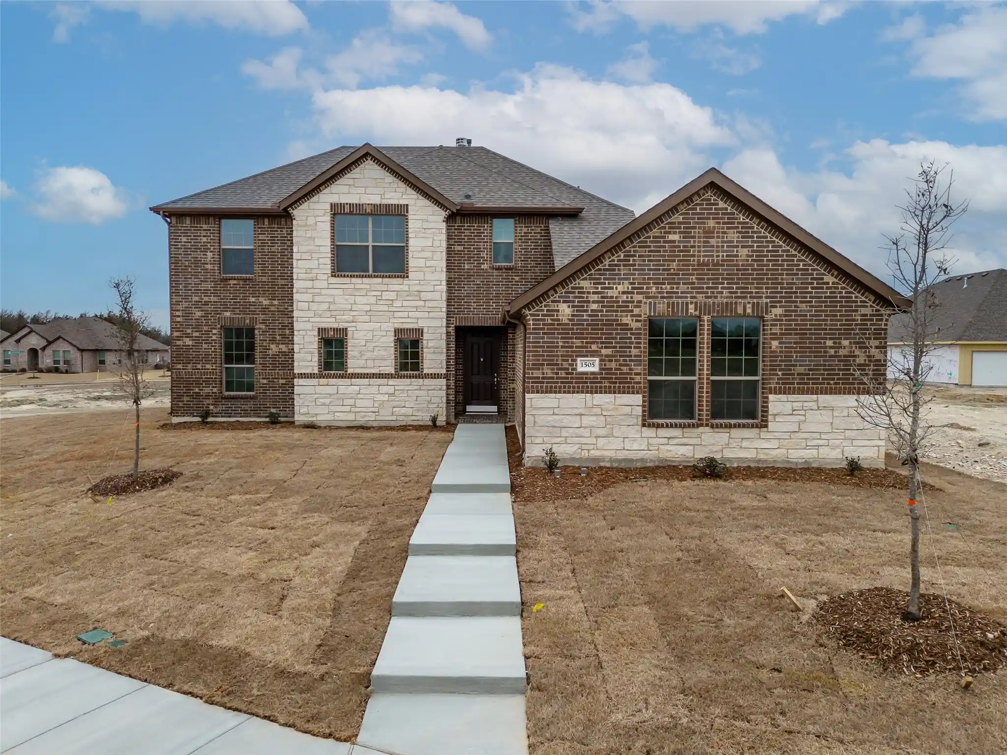 Photo 1 of Single family home for sale at 1505 Pegasus Dr, Lancaster, TX 75134 | MLS# 20800588 | Listing updated on 2026-02-03