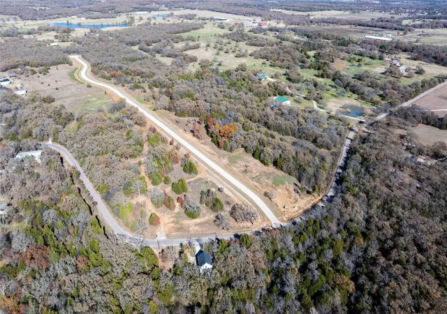 Photo 4 of Land for sale at 5 Shady Oak Ln, Valley View, TX 76272 | MLS# 20808476 | Listing updated on 2026-08-17