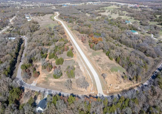 Photo 3 of Land for sale at 6 Shady Oak Ln, Valley View, TX 76272 | MLS# 20808572 | Listing updated on 2026-08-17