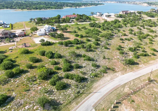 Homes for sale in Strawn, TX | 7032 Hells Gate Loop, Strawn, TX 76475 | MLS# 20808933