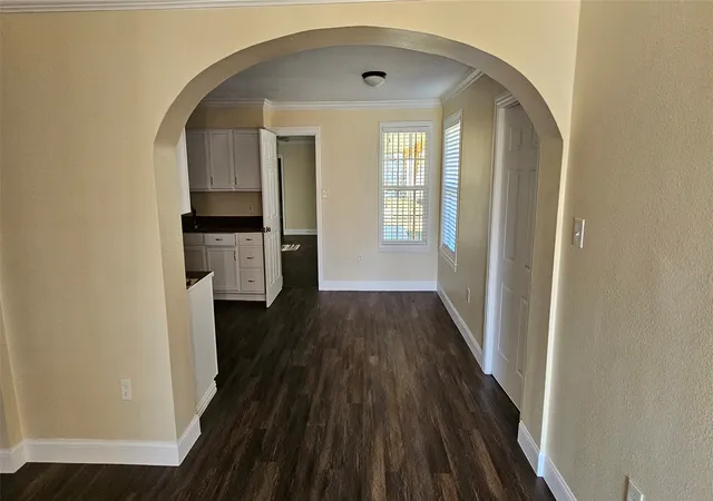 Photo 3 of Single family home for sale at 1007 Pleasant Dr, Dallas, TX 75217 | MLS# 20809104 | Listing updated on 2026-10-01