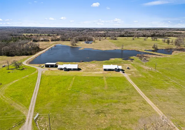 Homes for sale in Pittsburg, TX | 385 County Road 3104, Pittsburg, TX 75686 | MLS# 20827463