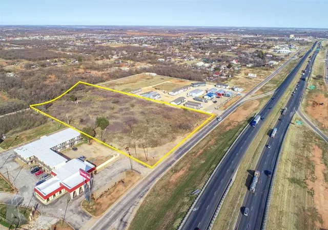Photo 1 of Land for sale at 2182 W Overland Trl, Abilene, TX 79603 | MLS# 20828887 | Listing updated on 2026-08-18