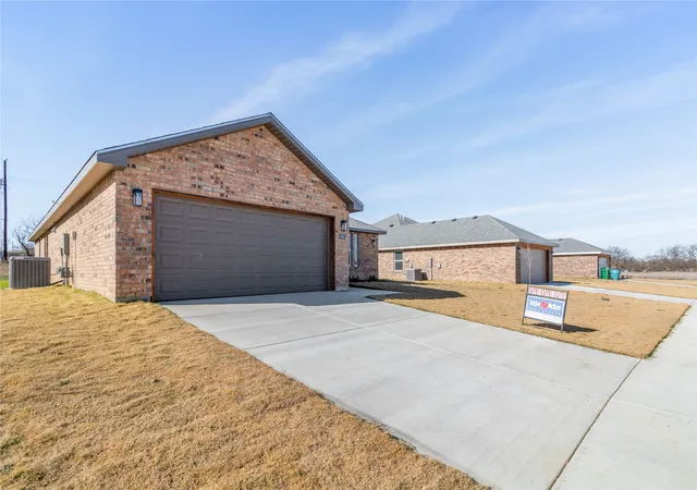 Homes for sale in Coleman, TX | 808 Bella Blvd, Coleman, TX 76834 | MLS# 20829238