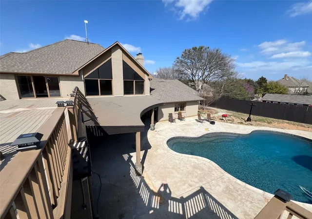 Photo 2 of Sale Pending at 5890 Montgomery Rd, Midlothian, TX 76065 | MLS# 20831514 | Listing updated on 2026-09-05