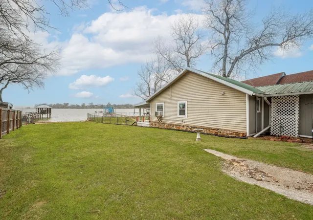 Homes for sale in Newark, TX | 1662 Rogers Rd, Newark, TX 76071 | MLS# 20830099