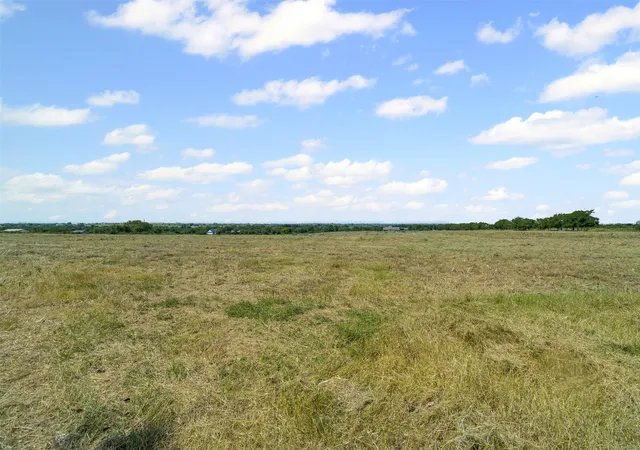 Photo 3 of Land for sale at Tbd Lot 4 County Road 302, Grandview, TX 76050 | MLS# 20839086 | Listing updated on 2026-08-22
