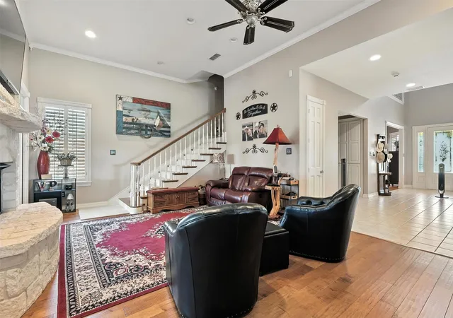 Photo 3 of Single family home for sale at 902 Booker St, Sulphur Springs, TX 75482 | MLS# 20836599 | Listing updated on 2026-08-26