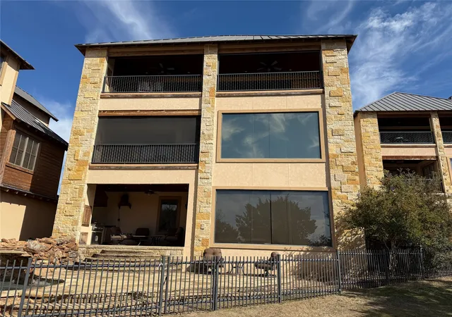 Homes for sale in Graford, TX | 2145 Century Oak Dr, Graford, TX 76449 | MLS# 20844514