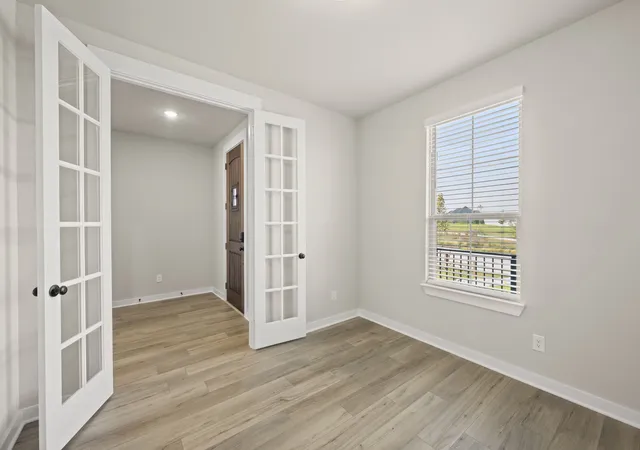 Homes for sale in Justin, TX | 8776 Treeline Pathway, Justin, TX 76247 | MLS# 20849377