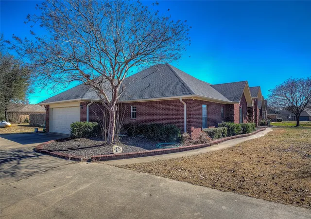 1st image of 302 Briarwood Ln, Sulphur Springs, TX 75482 | MLS# 20852501