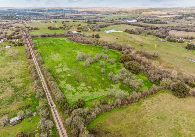 Photo 3 of Land for sale at Tbd-4 Cr 160, Bluff Dale, TX 76433 | MLS# 20853164 | Listing updated on 2026-09-23