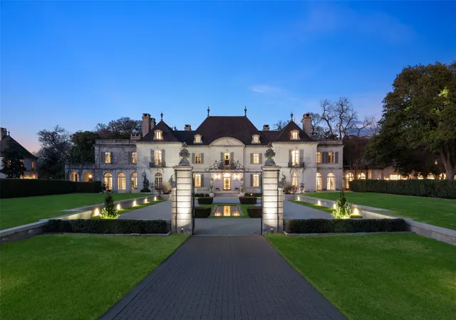 Photo 2 of Mansion for sale at 5619 Walnut Hill Ln, Dallas, TX 75229 | MLS# 20854653 | Listing updated on 2026-08-28
