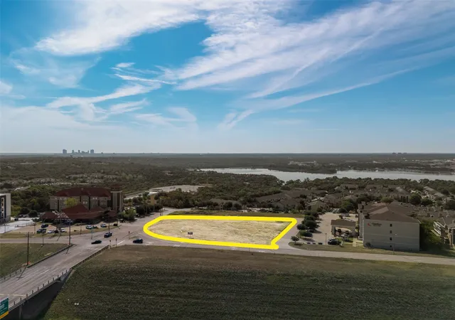 Photo 2 of Land for sale at 6501 Loop 820, Fort Worth, TX 76135 | MLS# 20854692 | Listing updated on 2026-08-22