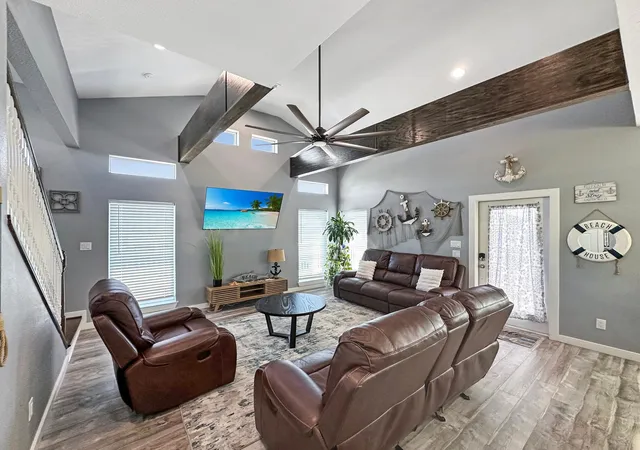 Photo 3 of Single family home for sale at 1991 Royaville Ct, Crystal Beach, TX 77650 | MLS# 20858149 | Listing updated on 2026-10-06