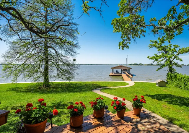 Photo 4 of Single family home for sale at 154 Ocean Dr, Gun Barrel City, TX 75156 | MLS# 20863111 | Listing updated on 2026-08-25