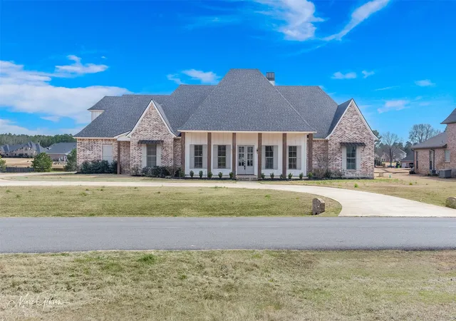 Homes for sale in Benton, LA | 1245 Big Pine Key Ln, Benton, LA 71006 | MLS# 20863323