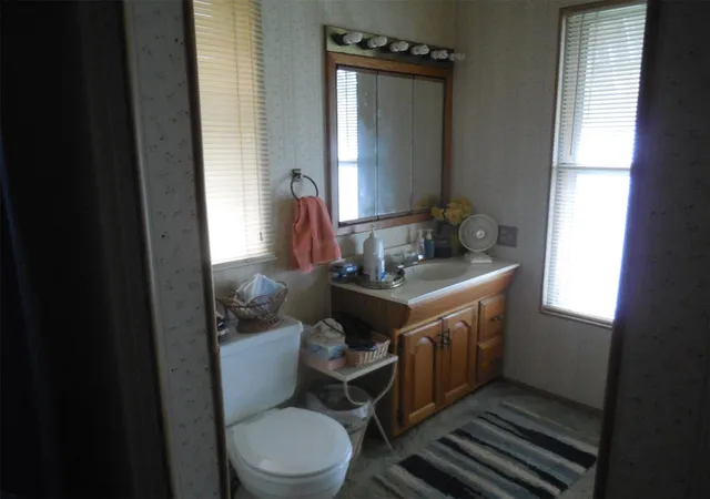 Homes for sale in Ranger, TX | 610 W Main St, Ranger, TX 76470 | MLS# 20865602