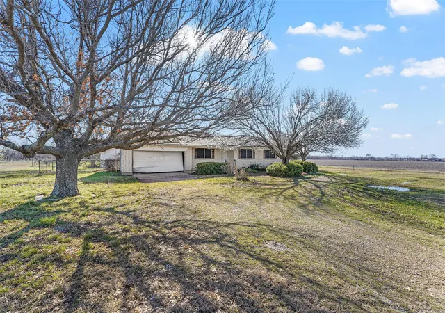 Photo 2 of Single family home for sale at 1603 State Hwy 78 S, Farmersville, TX 75442 | MLS# 20869890 | Listing updated on 2026-08-31